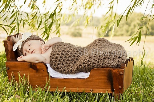 crochet cocoon and hat
