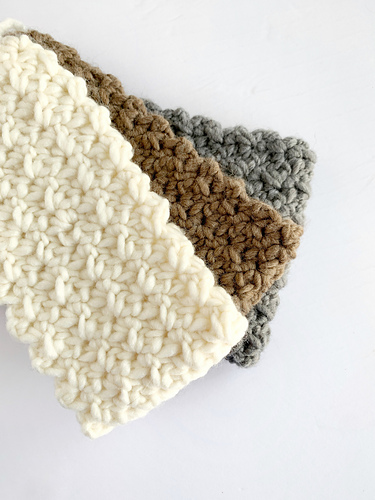 Tunge Twistet Lue - Cyprianne Nolan