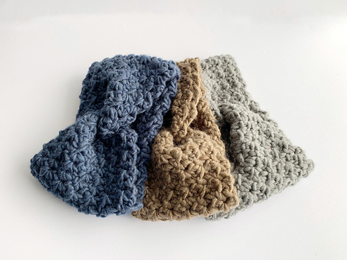 Tunge Twistet Lue - Cyprianne Nolan