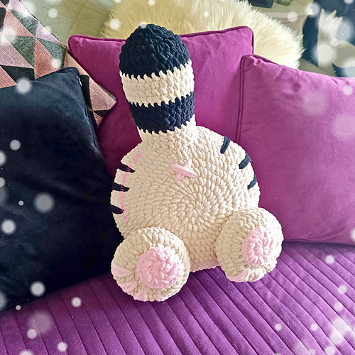 Little Butt Pillow Cat