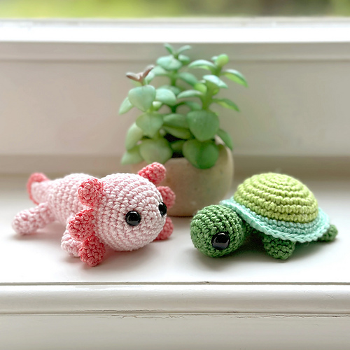 Lucy the Axolotl Amigurumi photo 2
