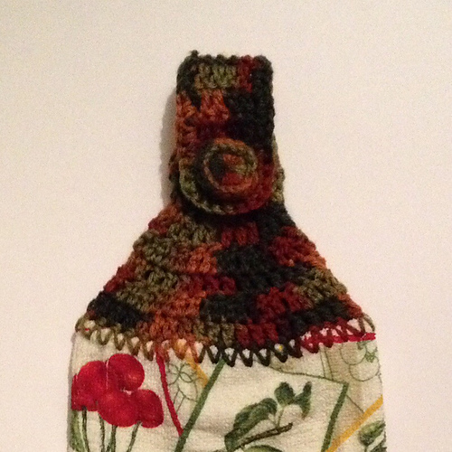 Ravelry Easy Crochet Dish Towel Topper pattern by Dawn Lawson