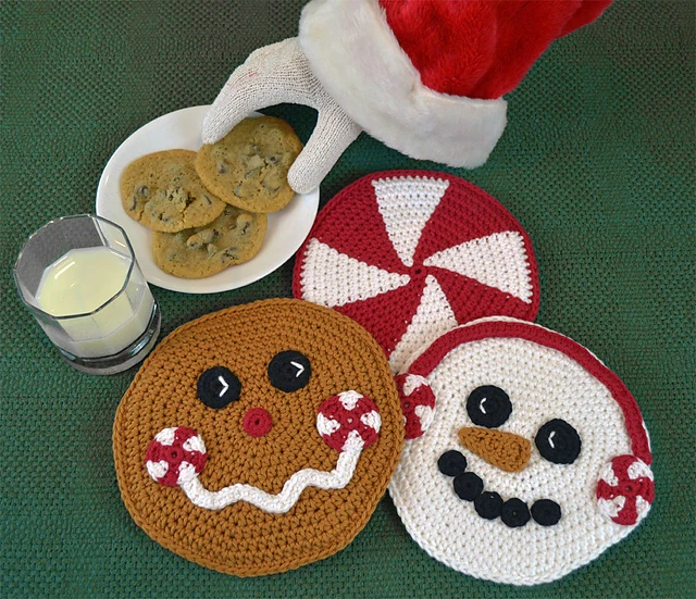 Peppermint Pals Hot Pad Set by Darleen Hopkins Peppermint Pals Hot Pad Set by Darleen Hopkins