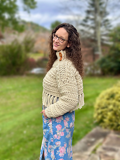 Pictured is the Med/Lg size in LBWET&Q in the color Fisherman.