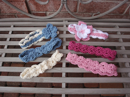 Ravelry: Easy Newborn Headband pattern by Sarah A Cano
