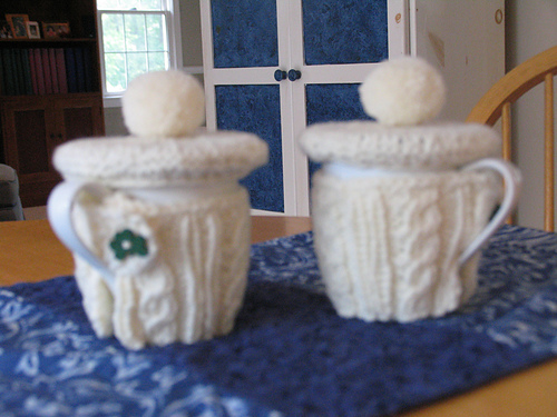 Jaunty Mug Sweater and Tam photo 2