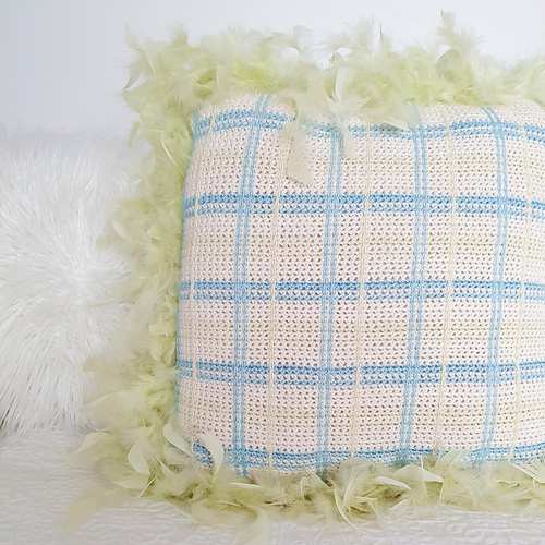 Feather Boa Cushion photo 3