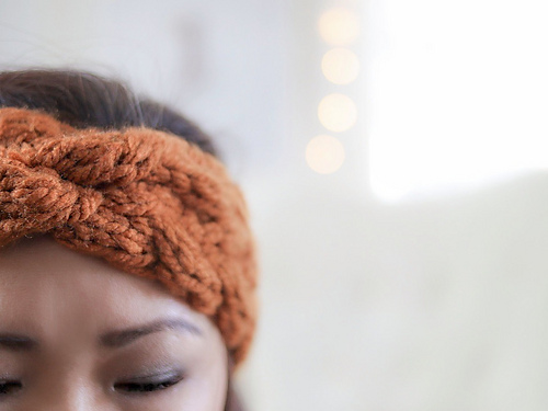 Sweet Braided Ear Warmer photo 4