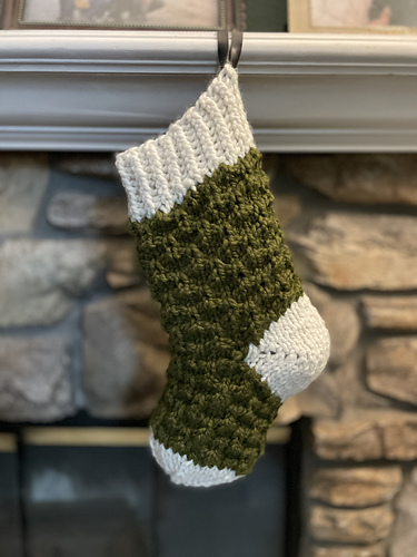 Bella (Jule) Stocking - Phanessa Fong