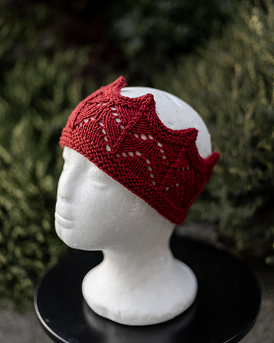 Kronepannebånd - Design by Diana