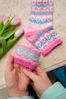 Tulpen aus Amsterdam - Lana Grossa Meilenweit 100 Woolycell Uni und Duo, Col 01 Weiß, 6001 und 6006 