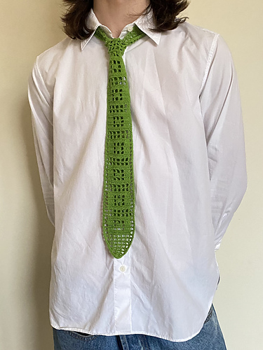 Retro filet crochet tie - James Morris