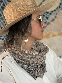 Tosh Merino Light with 3 rounds beaded