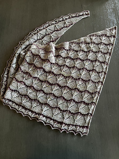 1 skein of Pascuali Bayalage using partial ball  of Pascuali Mohair Bliss