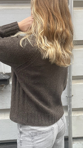 Fox Sweater Adult 19