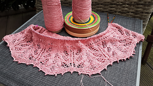 My silk top based on Argent by Louisa Harding.