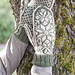 260-33 Forest Frost Mittens pattern 