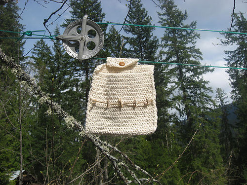 Easy Breezy Clothespin Bag photo 1