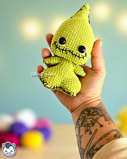 Handmade Oogie Boogie amigurumi inspired by Tim Burton’s The Nightmare Before Christmas, a perfect crochet pattern for Halloween fans and Disney lovers.
