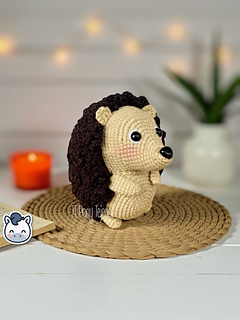 Handmade Hedgehog amigurumi inspired by woodland animals, a cute autumn crochet pattern PDF perfect for plush toy lovers and cozy home decor.