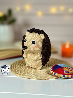 Handmade Hedgehog amigurumi inspired by woodland animals, a cute autumn crochet pattern PDF perfect for plush toy lovers and cozy home decor.