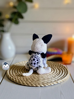 Handmade Sparky amigurumi inspired by Tim Burton’s Frankenweenie, a spooky and cute crochet pattern PDF for gothic and Halloween lovers.