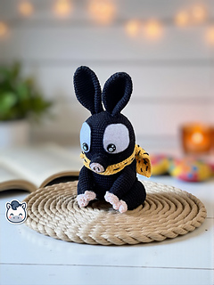 Handmade P-chan pig amigurumi inspired by Ranma ½, a kawaii crochet pattern PDF perfect for anime fans, otaku collections, and geek plush lovers.