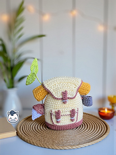 Handmade Kolog amigurumi inspired by Nintendo’s The Legend of Zelda: Breath of the Wild, a perfect pattern for Zelda fans and geek collectors.