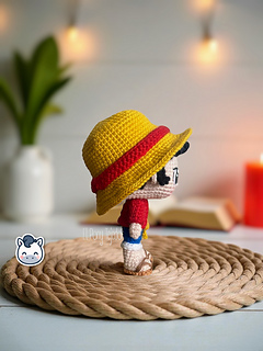 Handmade Monkey D. Luffy amigurumi inspired by Eiichiro Oda’s One Piece, pirate anime crochet pattern PDF.
