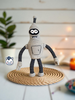 Handmade Bender amigurumi inspired by Matt Groening’s Futurama, a perfect crochet pattern for sci-fi fans and retro animation lovers.