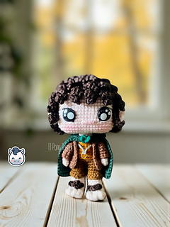 Ravelry: Frodo & Sam – The Lord of the Rings pattern by El pony tejedor