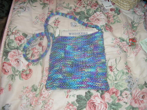 Simple-but-Cute Book Purse photo 2