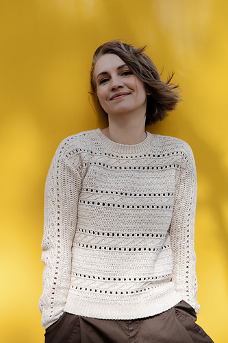 Balts Sweater