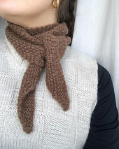 My simple scarf (and my mocha neck)