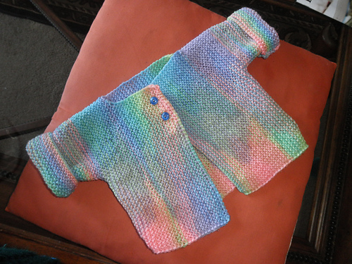 Rose Lichen Cardigan and Hat photo 2