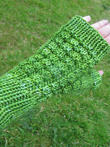 Cozy Thermal Mitts photo 5