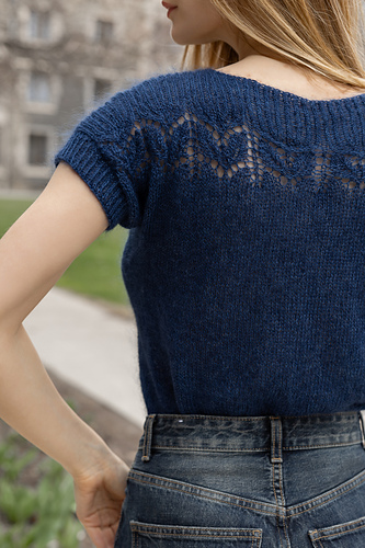 Ravelry: Josefina Top pattern by Claudia Quintanilla - EweKnit Toronto