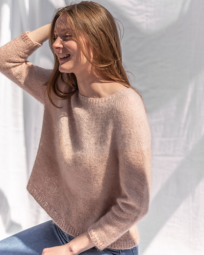 Velvet Genser - Claudia Quintanilla - EweKnit Toronto