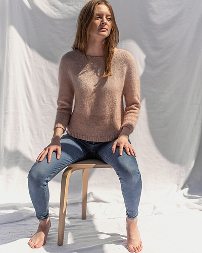 Velvet Genser - Claudia Quintanilla - EweKnit Toronto