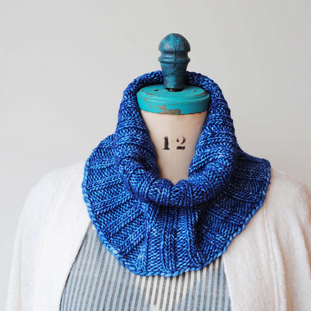 Ravelry: Next Step Cowl pattern by FabricationsOtt