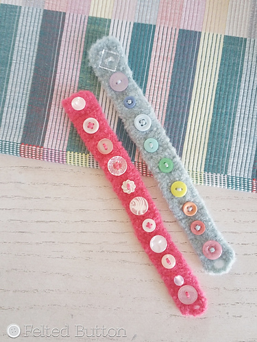 Felted Button Bracelet photo 2