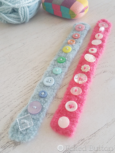Felted Button Bracelet photo 3