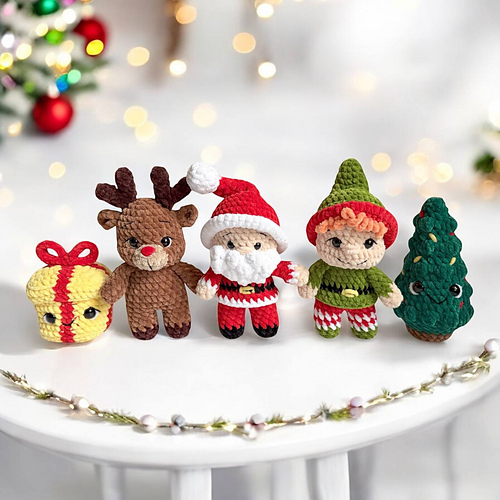 Ravelry: Santa and Team pattern by Yelyzaveta Ahruts