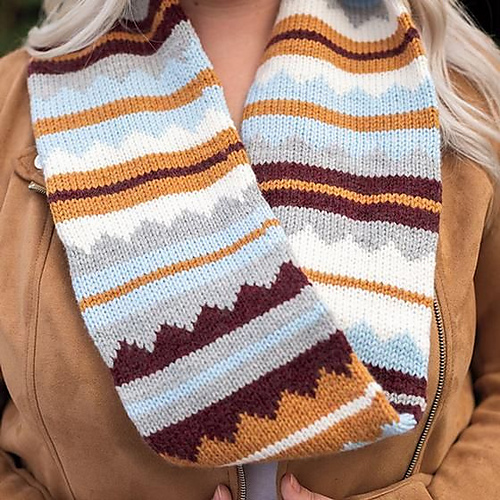 Ravelry: Voyager Infinity Scarf pattern by Stana D. Sortor
