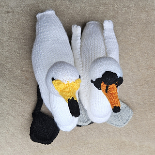 Knitted pair of swans -Mute swan pattern sold separately