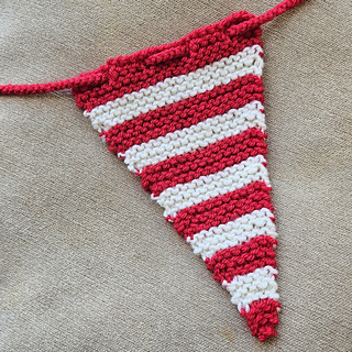 Striped Knitted Bunting Six Row Stripes Front