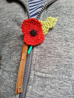 Knitted Remembrance Poppy