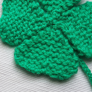 Knitted clover detail