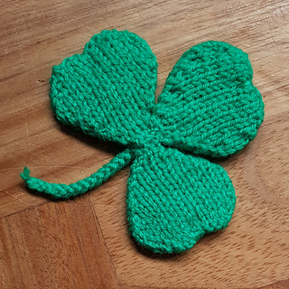Knitted Shamrock