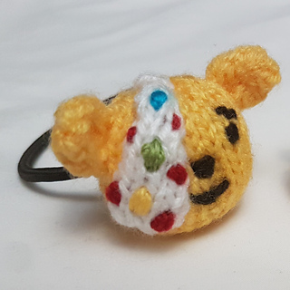 Knitted pudsey bear hairband